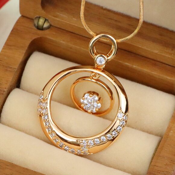 "Rose Gold Circular Pendant with Floating Crystal Flower Design, XPPT1487 - Picture 1 of 12